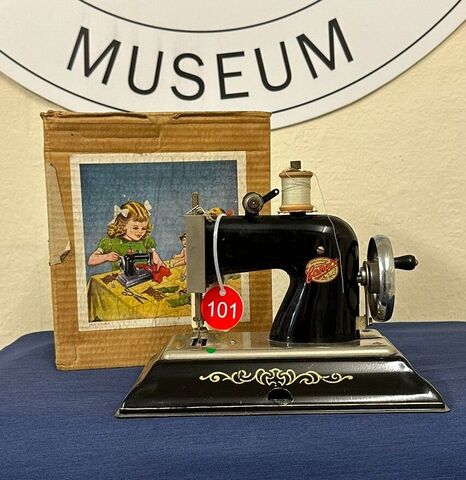 Antique Machine No 101