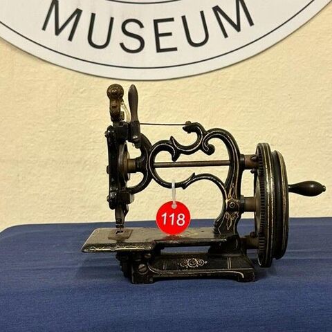 Antique Machine No 118