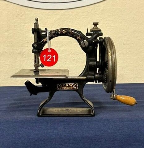 Antique Machine No 121