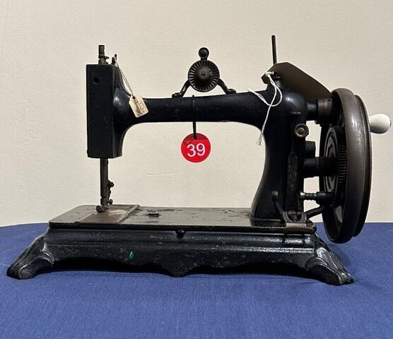 Antique Machine No 39