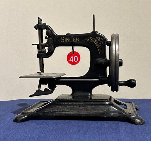 Antique Machine No 40