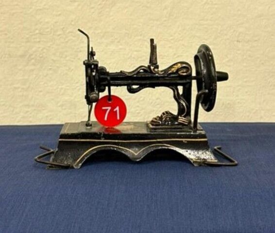 Antique Machine No 71
