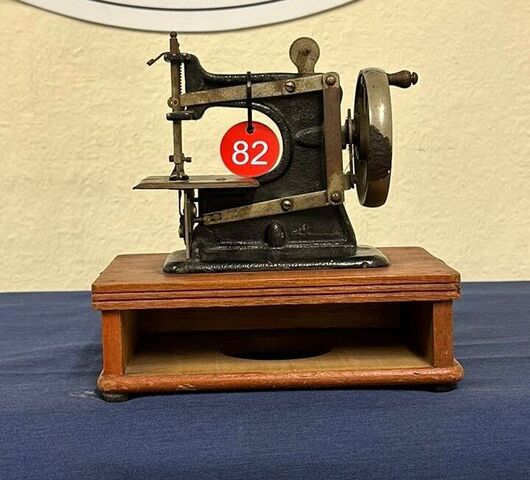 Antique Machine No 82