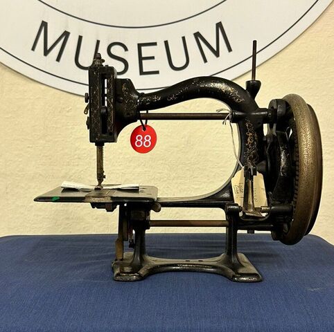 Antique Machine No 88