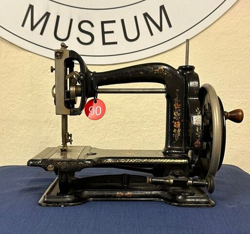 Antique Machine No 90