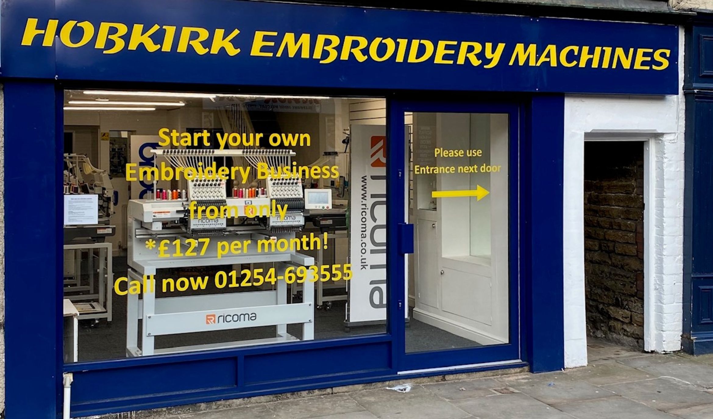 130 Darwen St - 3