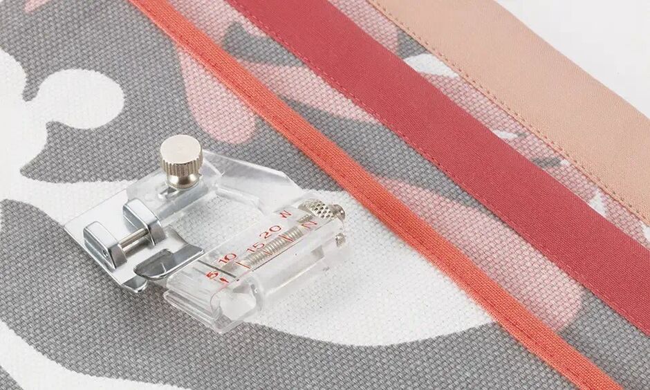 Brother Adjustable Bias Binder Foot (F071)
