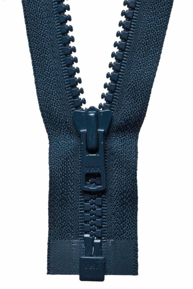 560 Navy Blue Chunky