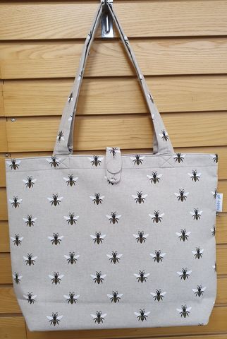 Hobby Gift | Linen Bee Shoulder Tote