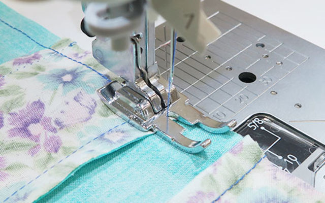 Juki Patchwork Presser Foot (Smart Feed)