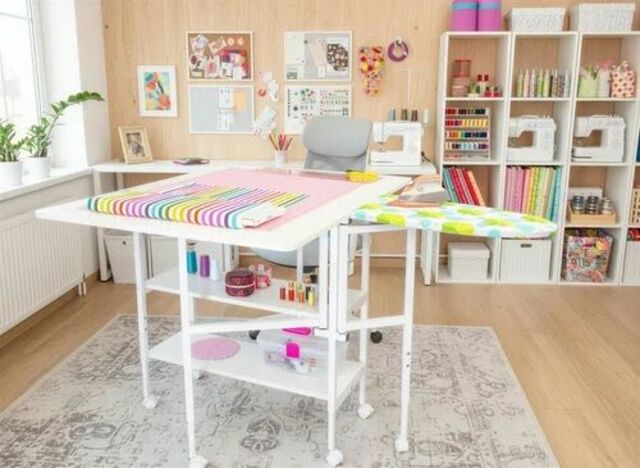 Horn Compact Hi-Lo MK2 Table