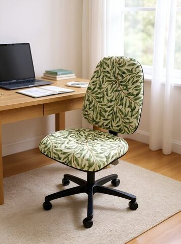 Horn Hobby Chair