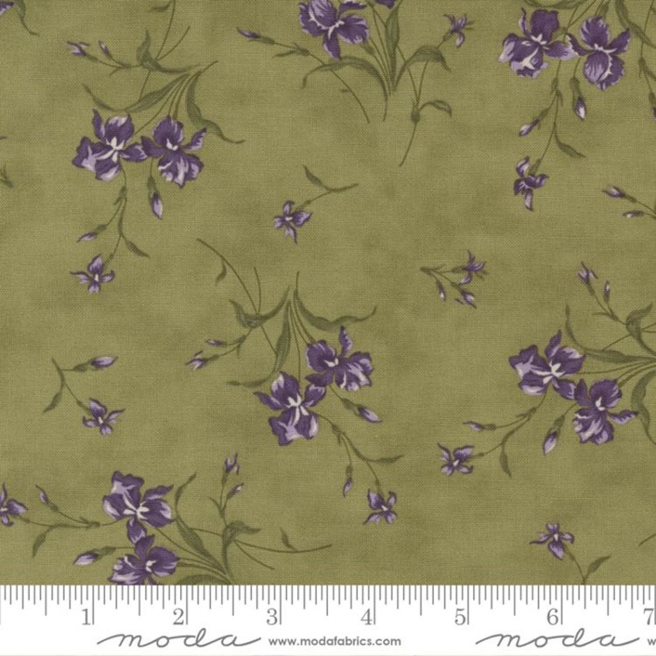 H173814 Small Floral Iris on olive