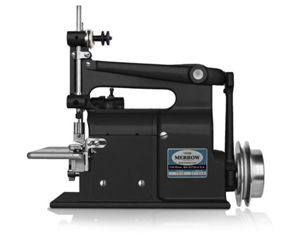 Merrow 18E crochet / blanket stitching machine (FLAT CROCHET)