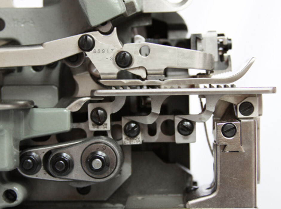 Merrow 72-D3B-2 feed