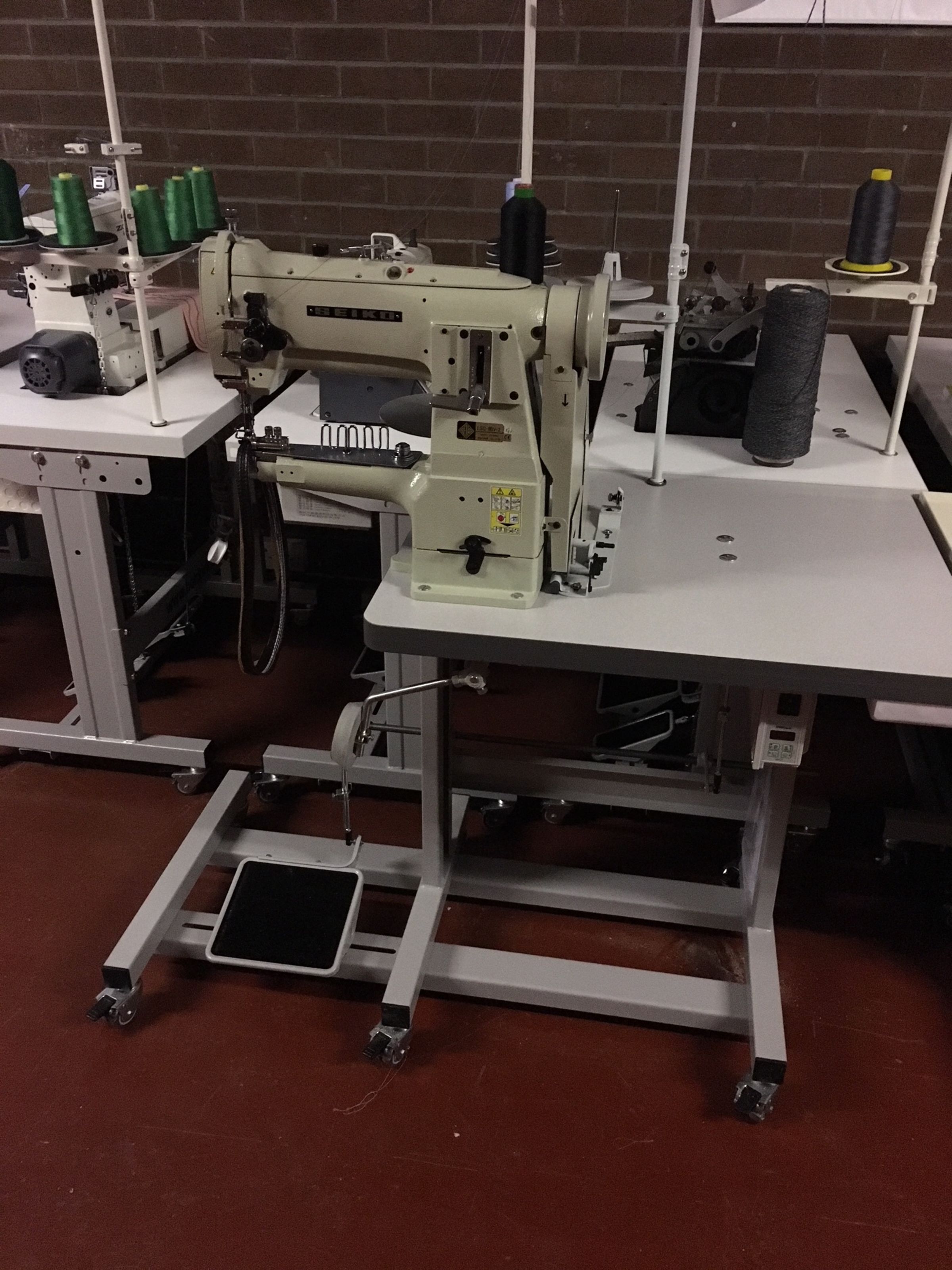 Seiko LSC Series Narrow Cylinder Arm Industrial Sewing Machine