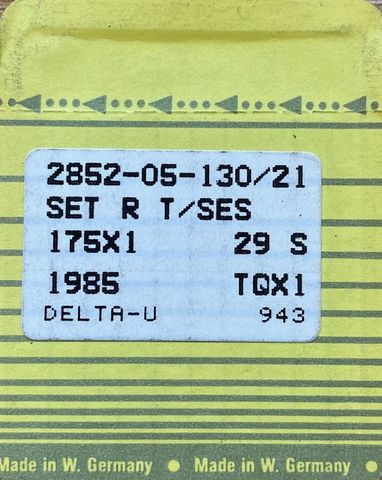 Singer – 175x1SES Ballpoint Needle for Industrial Button Sewing Machines (Size 130)