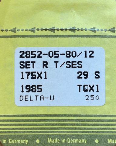 Singer – 175x1SES Ballpoint Needle for Industrial Button Sewing Machines (Size 80)