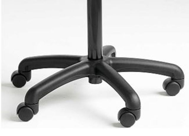 B2 Chair With Castors