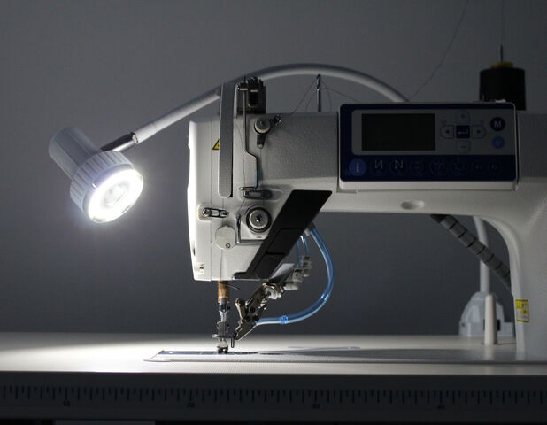DS-28K LED light with G-clamp and 75cm arm
