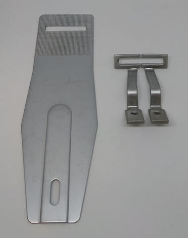 Zoje ZJ1900 Feed Plate and Clamps – 35x4mm