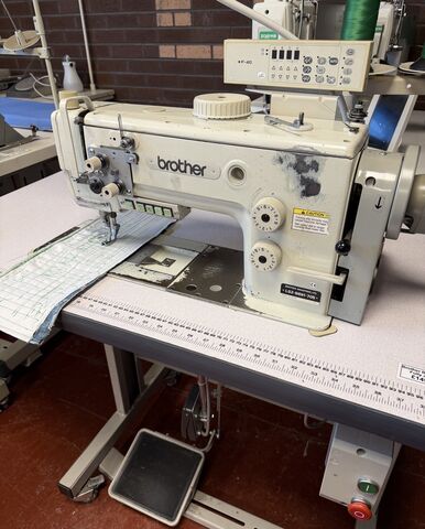 Brother LS2-891-705 automatic walking foot Industrial Sewing Machine (Used)