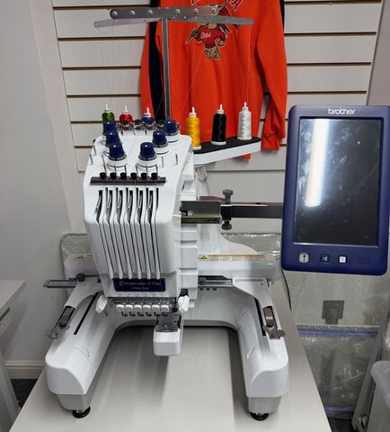 Brother PR670E Embroidery Machine (Pre-owned)