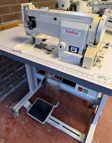 Sunstar KM560 needle feed / walking foot Industrial Sewing Machine (Used)