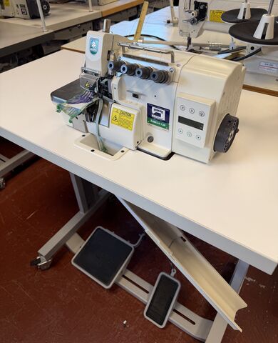 Zoje ZJ893-4-13H overlocker - 4 thread (Used)